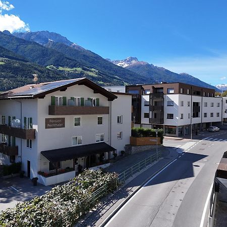 Pension Pernthaler Schlanders Buitenkant foto
